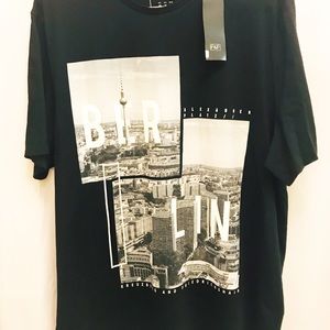 F&F NWT Men’s XXL Berlin Black 100% Cotton T-Shirt